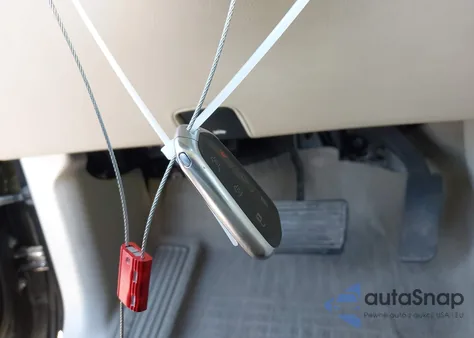 2016 Cadillac Escalade Premium Collection z USA, uszkodzony, nr VIN 1GYS4CKJ3GR145599